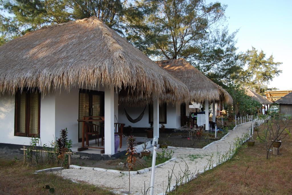 Star Bar And Bungalows Гили-Эйр Номер фото