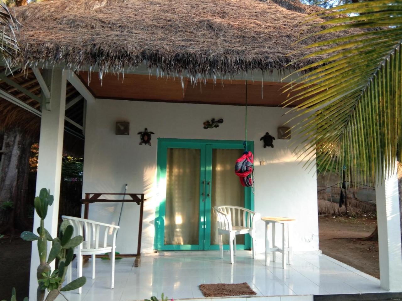 Star Bar And Bungalows Гили-Эйр Экстерьер фото